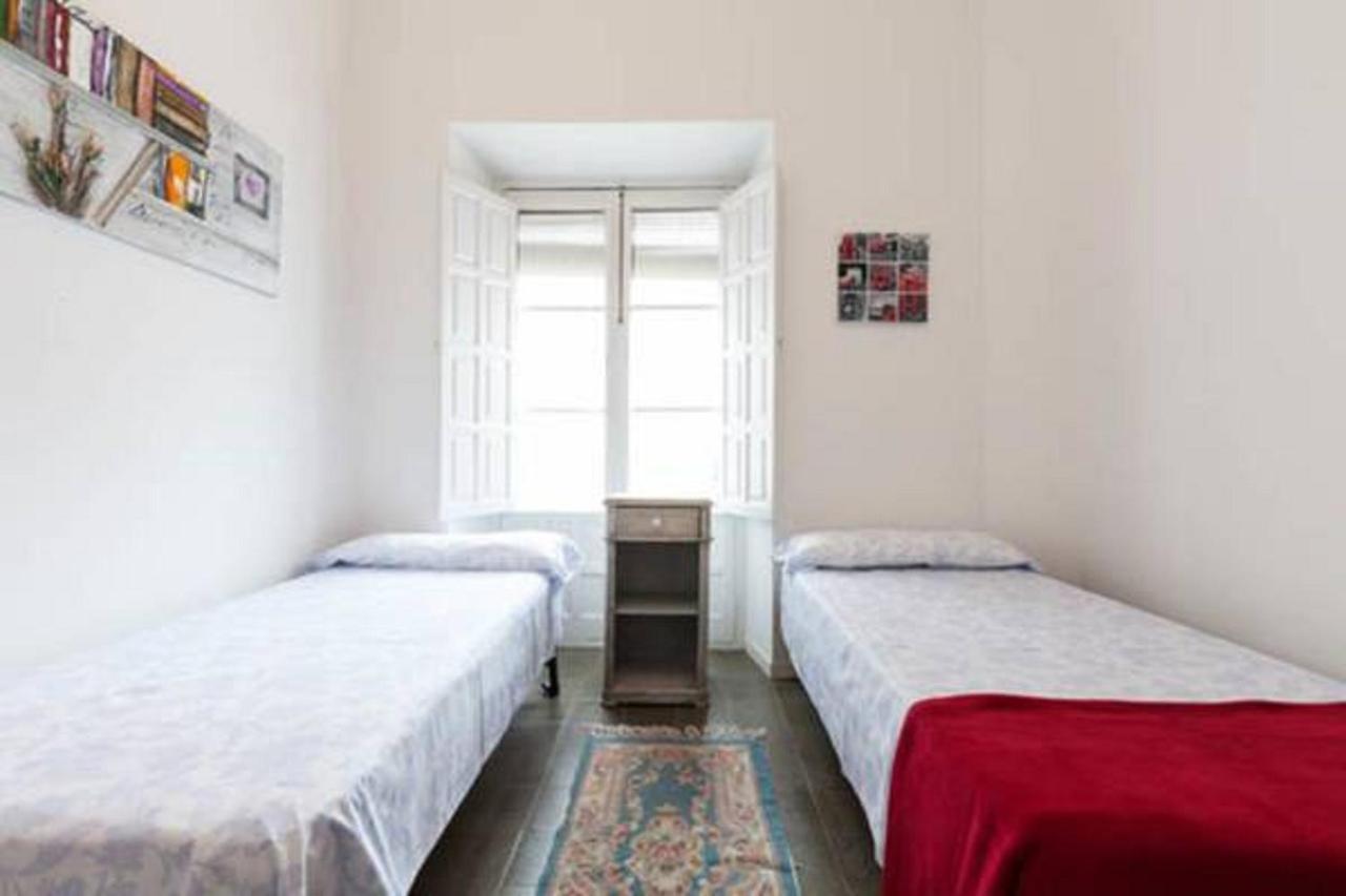 Apartamentos Rg Arenal Севилья Номер фото